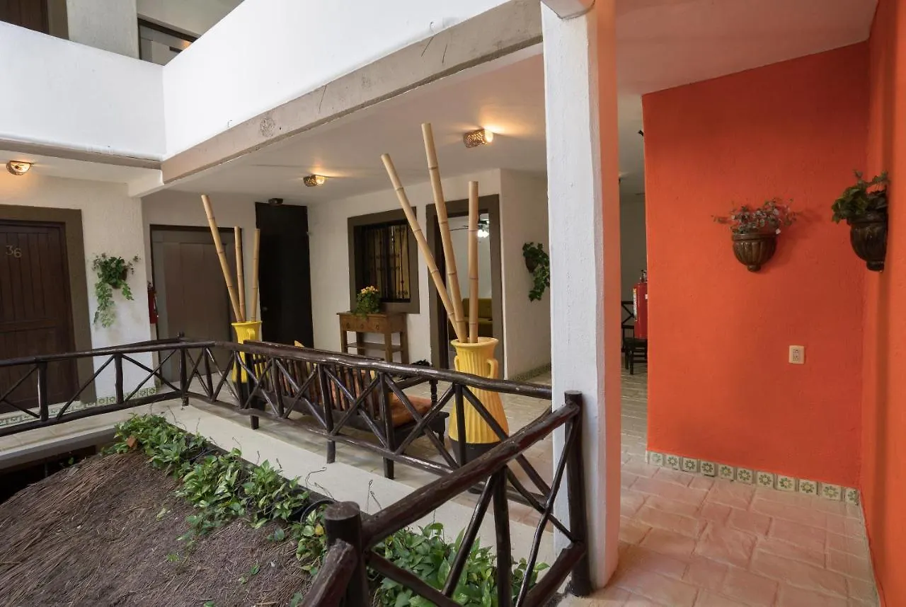 פלאייה דל כרמן Posada Mariposa Boutique Hotel - 5Th Avenue  פלאייה דל כרמן