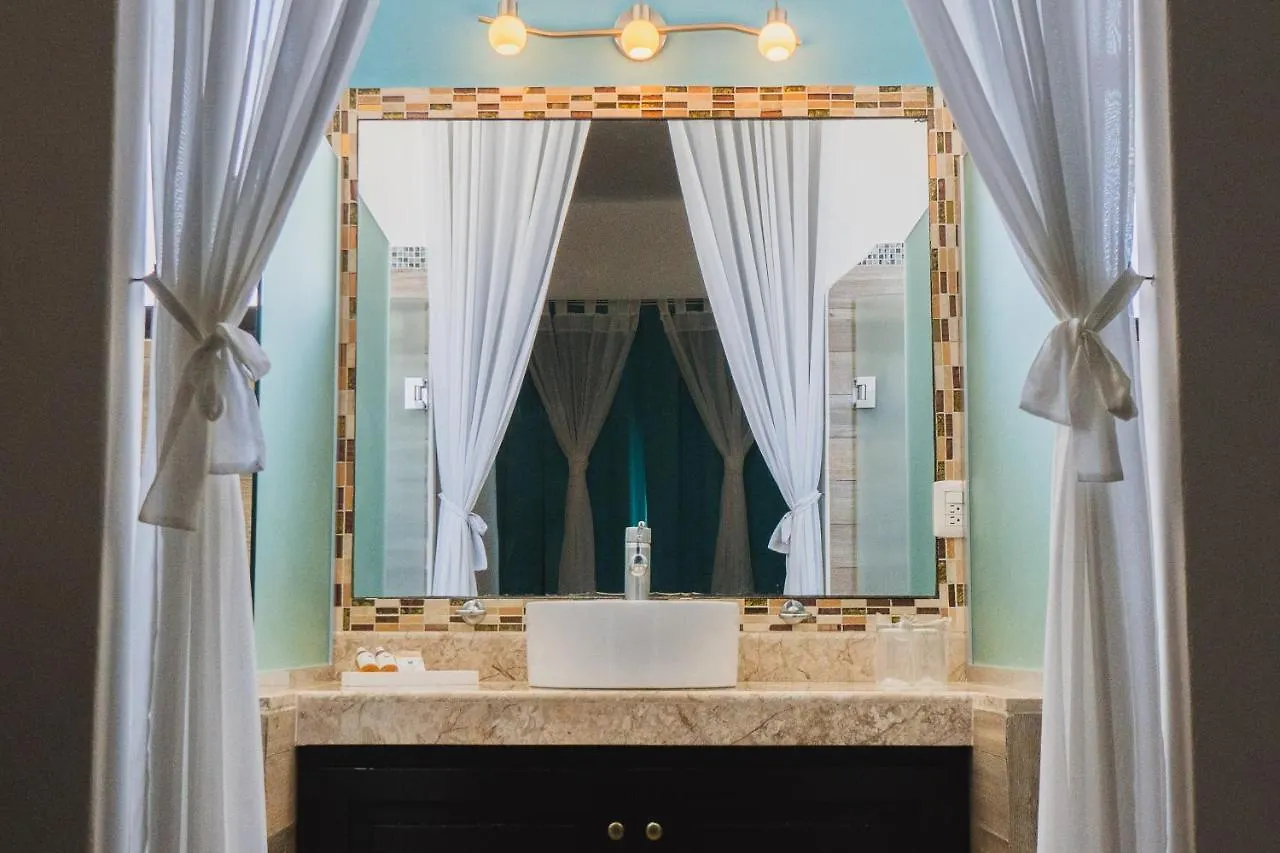 Posada Mariposa Boutique Hotel - 5Th Avenue Playa del Carmen