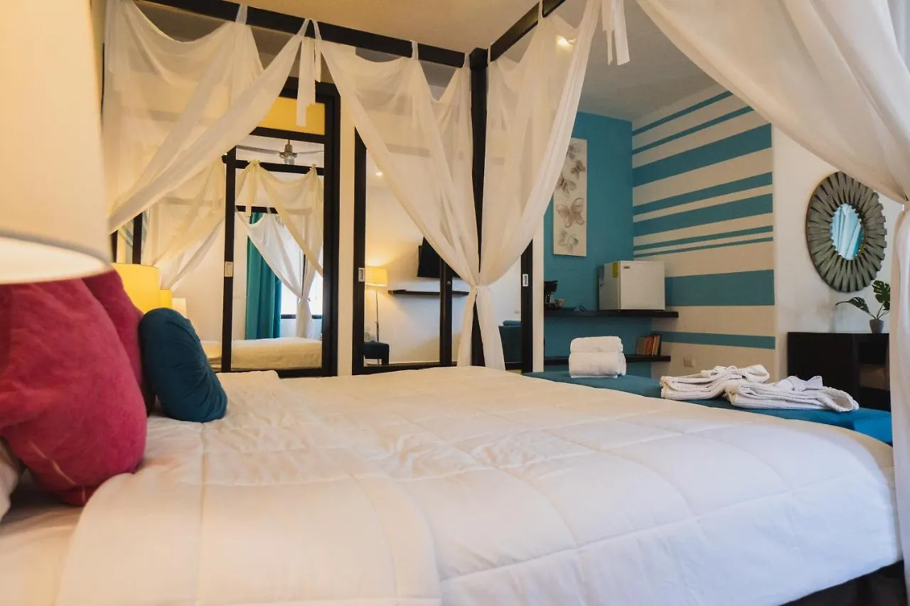 Posada Mariposa Boutique Hotel - 5Th Avenue Playa del Carmen 4*,  Mexico